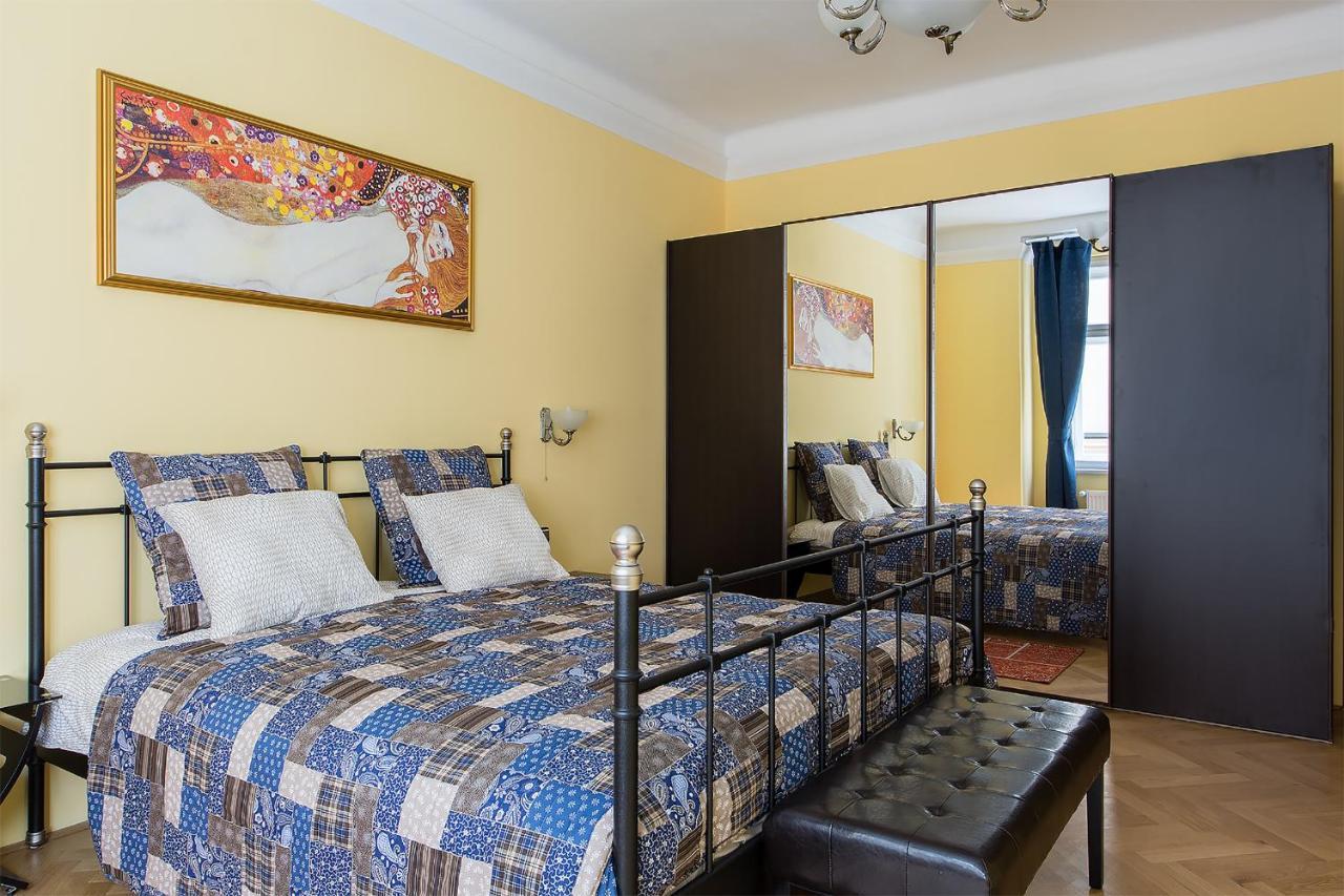 In Heart Of Prague - 2Br 2Ba Elegant Downtown Apt Eksteriør bilde